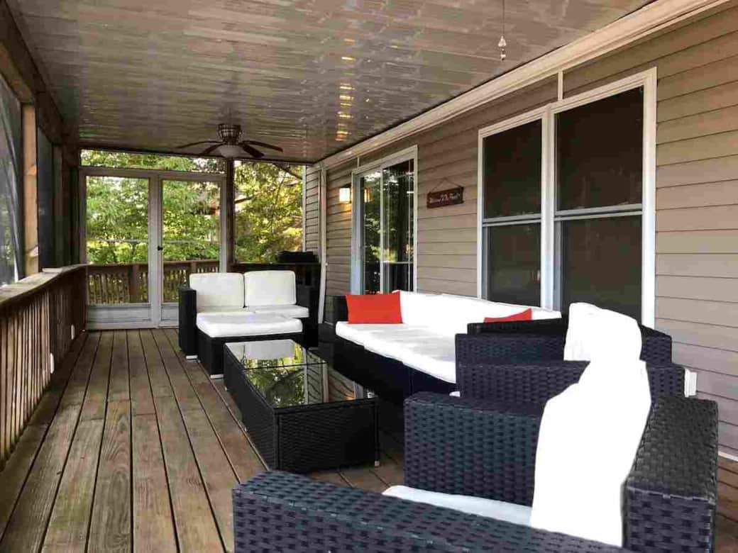 Deck Screened 3