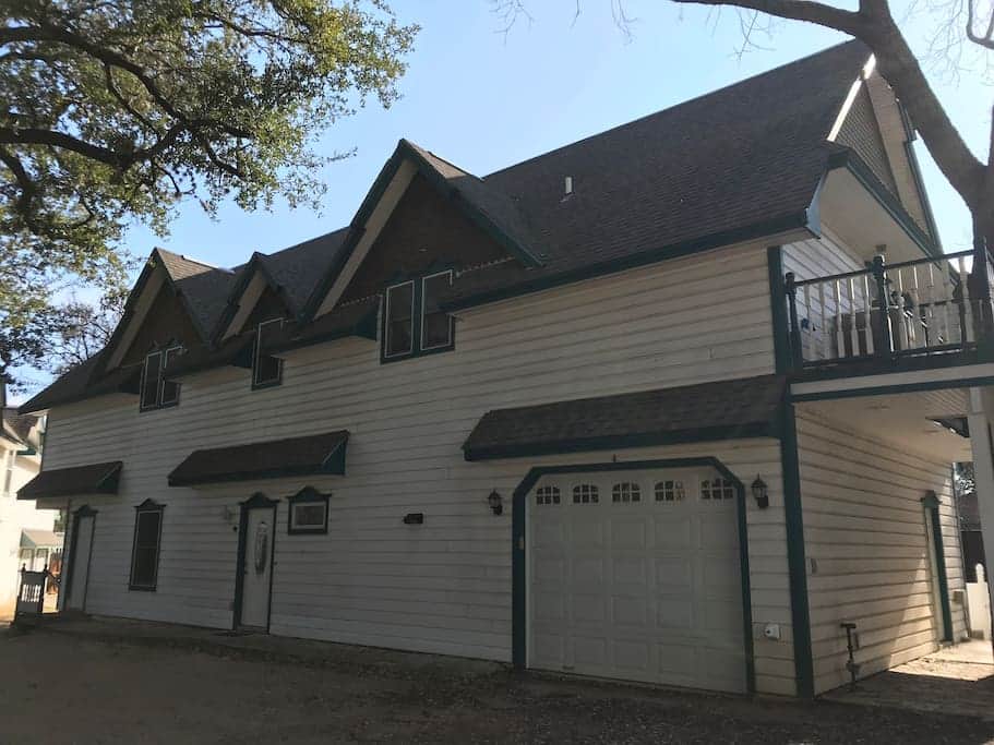 View of cottage exterior