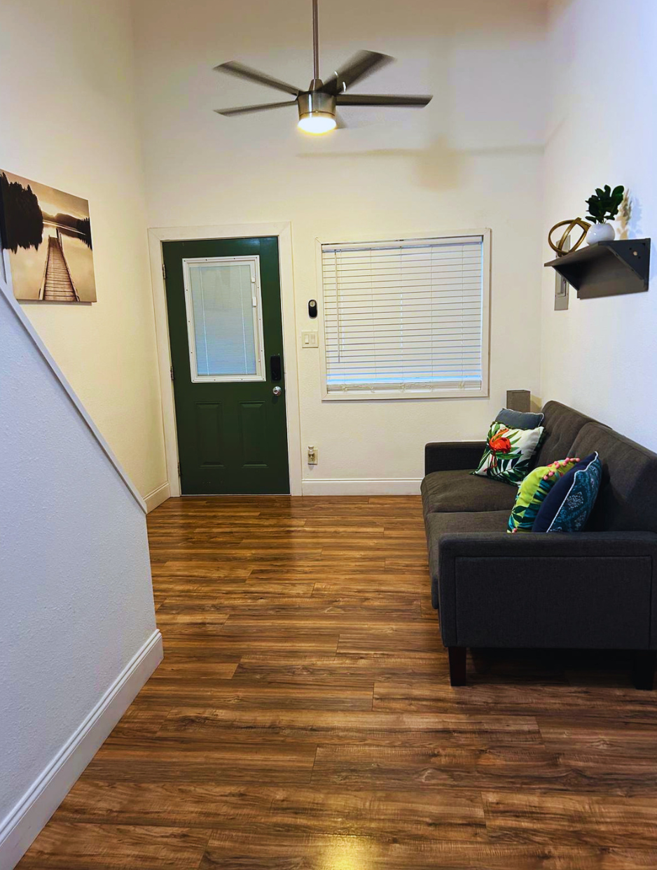 Modern living space with charming decor and cozy seating. Lakeland, FL