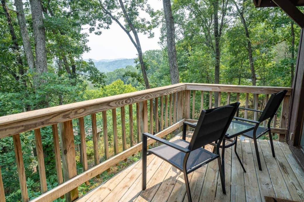 relax on the deck while enjoying beautiful views (charcoal grill provided)