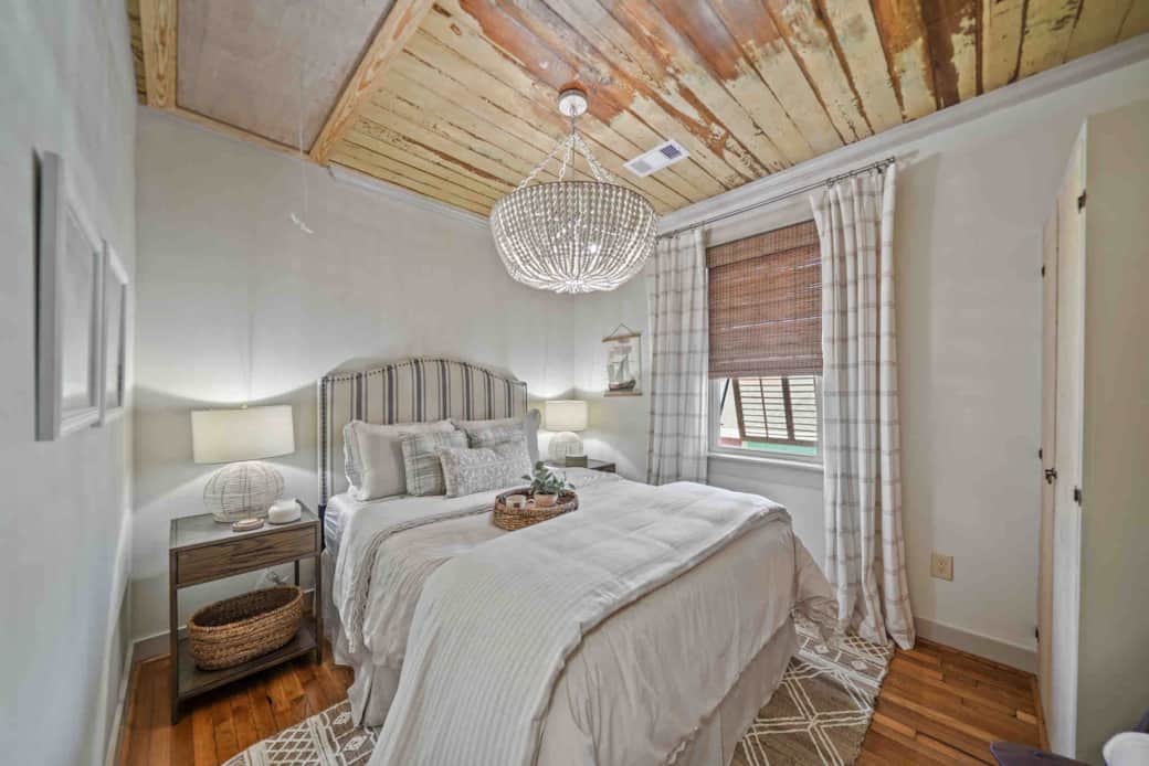 Comfortable queen mattress! Comfortable queen mattress!