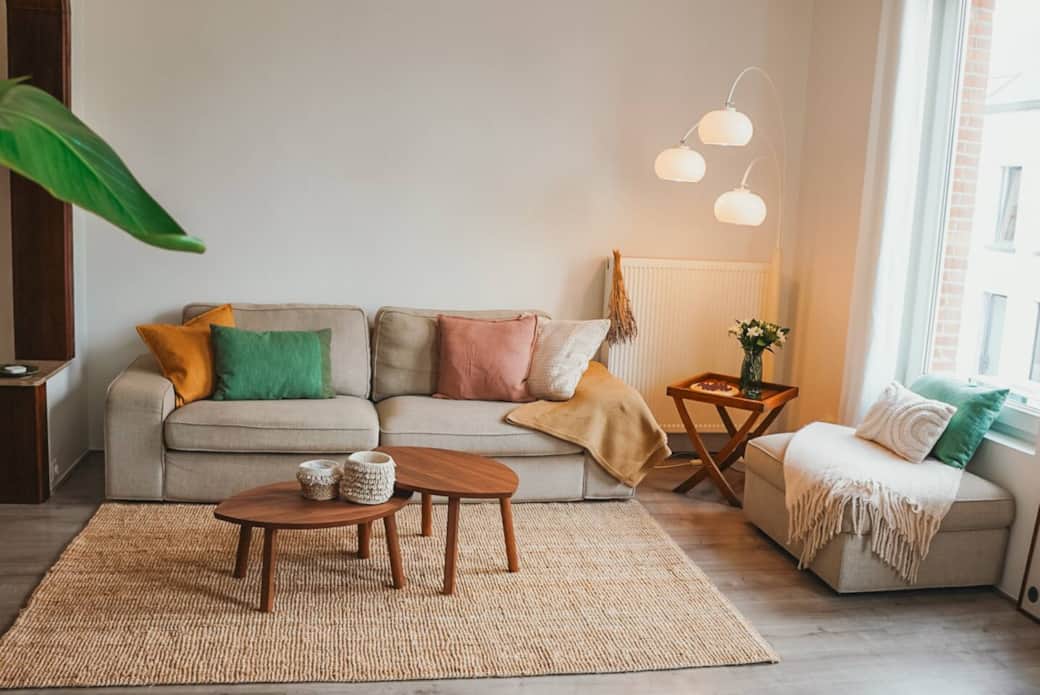 Comfortabele bank, ideaal voor relaxmomenten. Comfortabele bank, ideaal voor relaxmomenten.