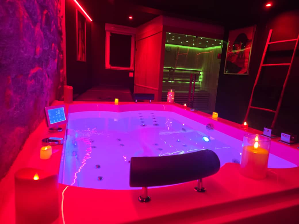 La Cachette Secrète - Love Room Caen