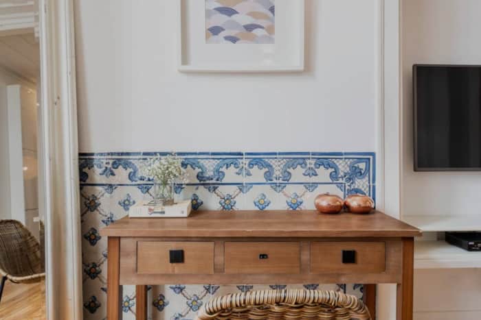 Azulejo Azul — apartment view 4