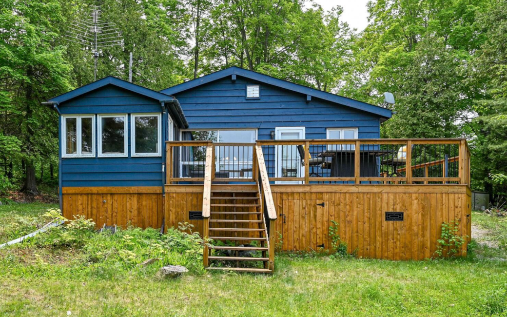 Kalevala Pines on Pike Lake