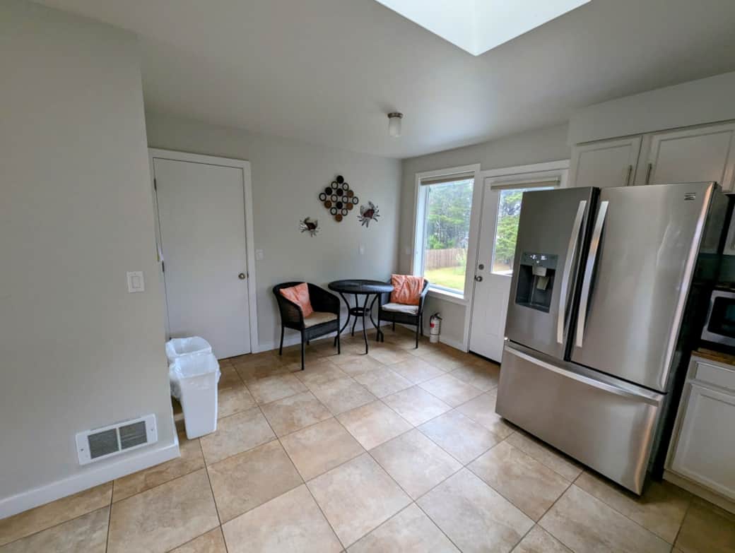 Kitchen_3_Breakfast Nook