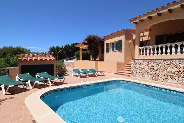 Villa Diana - Stunning Villa with Sunbathing Terrace