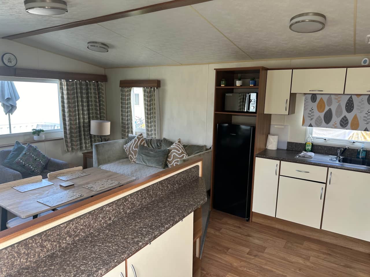 Kitchen / Living Room