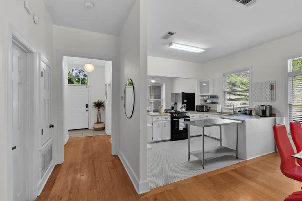 Entryway 1 Entryway 1