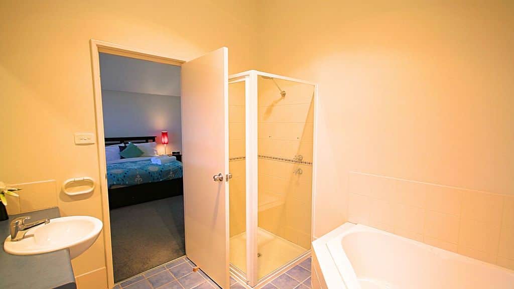 Ensuite Bathroom