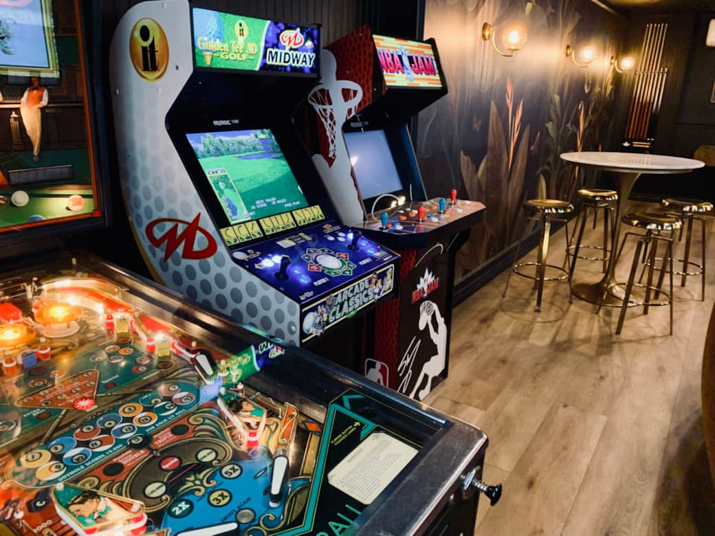 Game Room- Golden Tee, NBA Jam Arcade, Vintage Pinball Machine