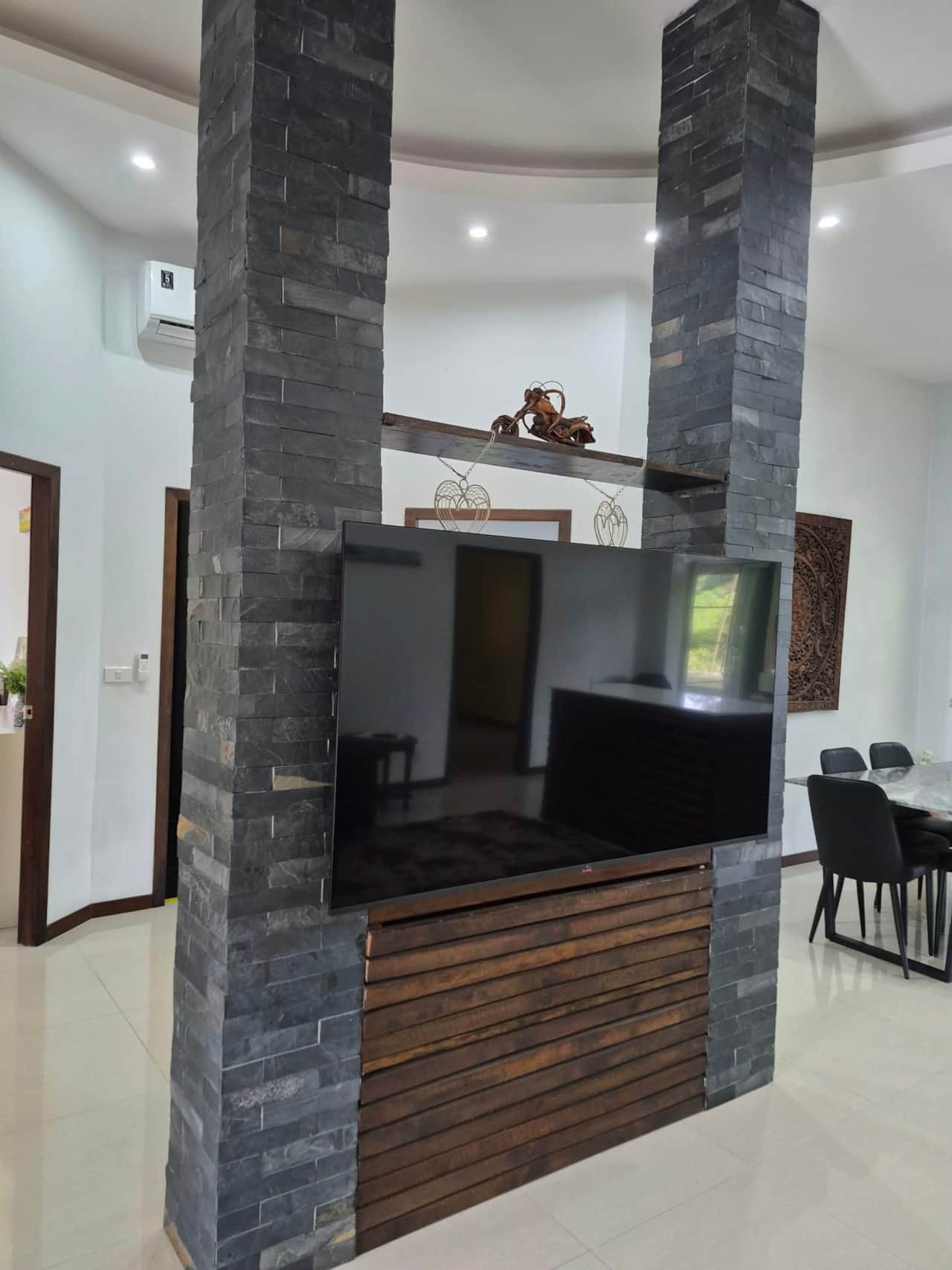Tv living room