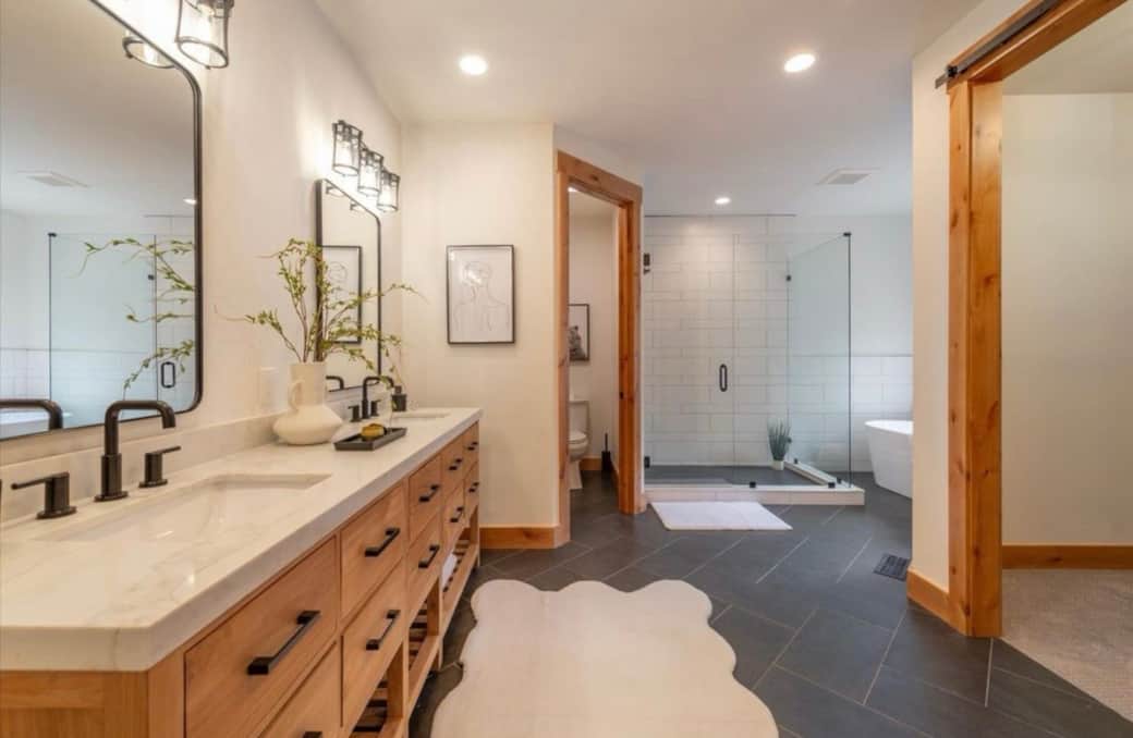 Primary Bath