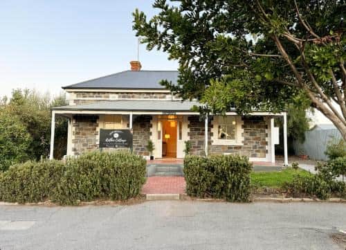 Ruthen Cottage outside front ofhouse