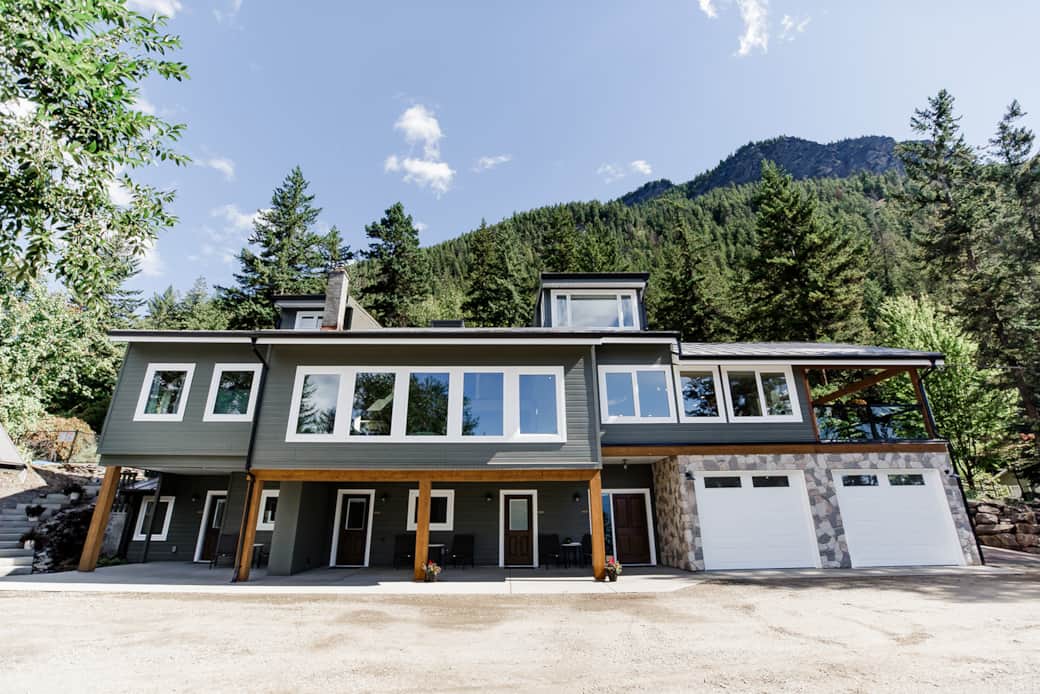 Mountainside Retreat Centre Sunnybrae Shuswap BC Main Lodge - Full Front Mountainside Retreat Centre Sunnybrae Shuswap BC Main Lodge - Full Front