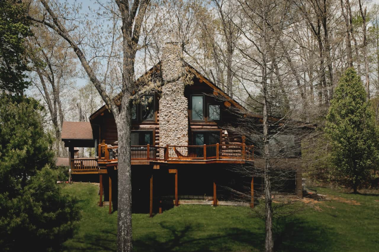 Loggerhead cabin with private forest views