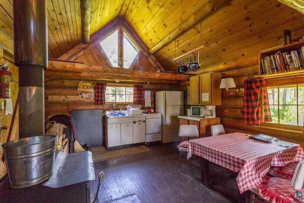Snowshoe Cabin Spacious Rustic Retreat w/ Loft Vacation Home in