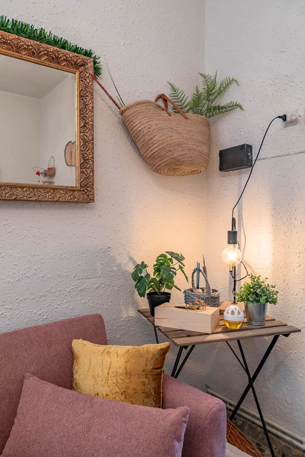 rincón especial del segundo salón de nuestra casa rural para ocho personas 
