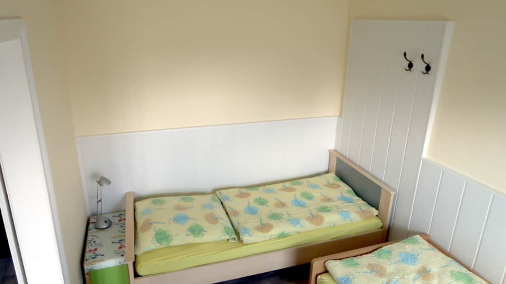 Schlafzimmer 2