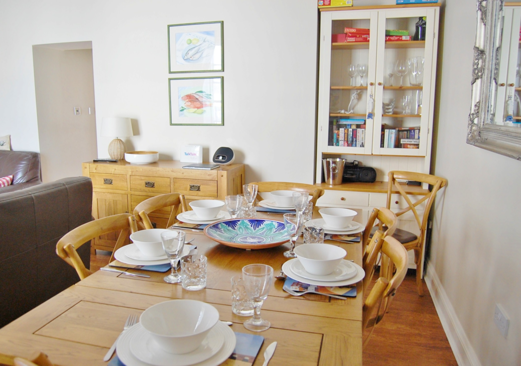 Dining Area Dining Area
