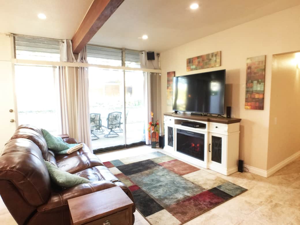 Living Area w/ Smart TV | Access to Patio