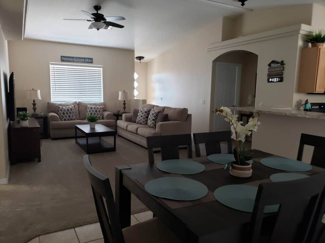 Dinning Room facing Living Room