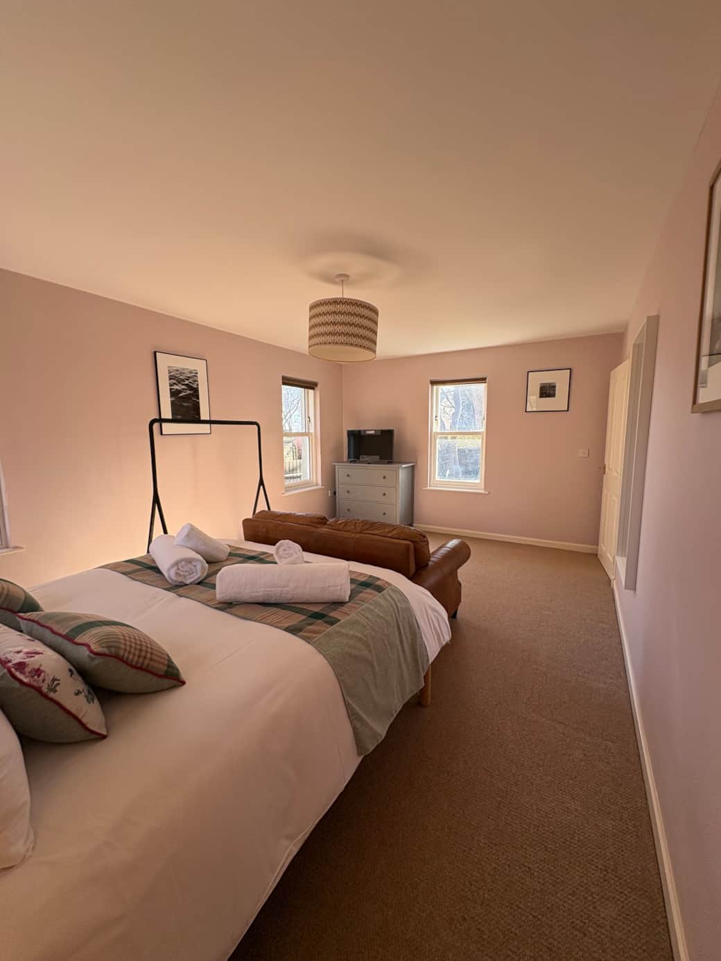 Kingsize Bedroom Kingsize Bedroom