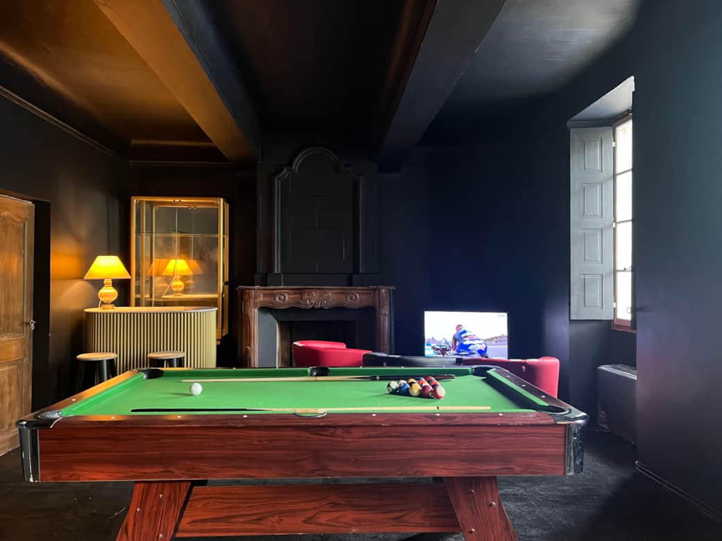 Billard ou poker ? Billard ou poker ?