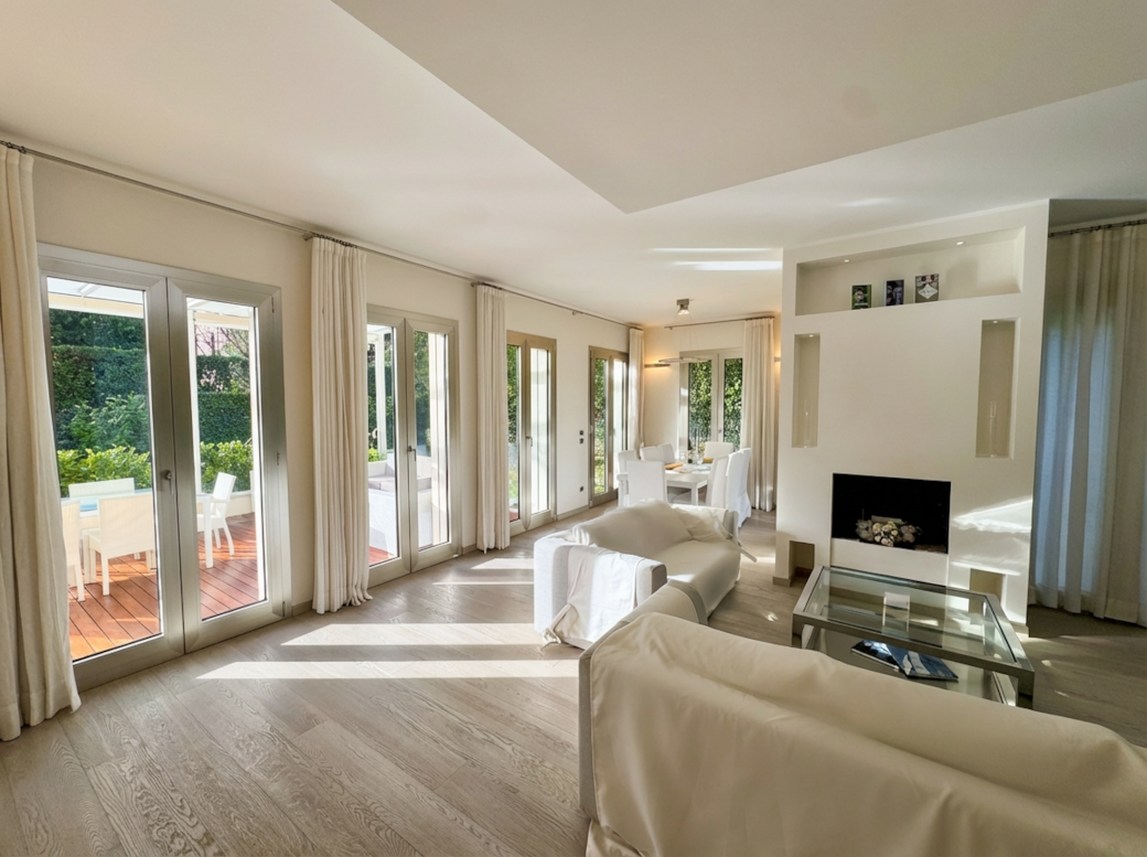 Professional real estate photo enhancement of luxu 1768068717800