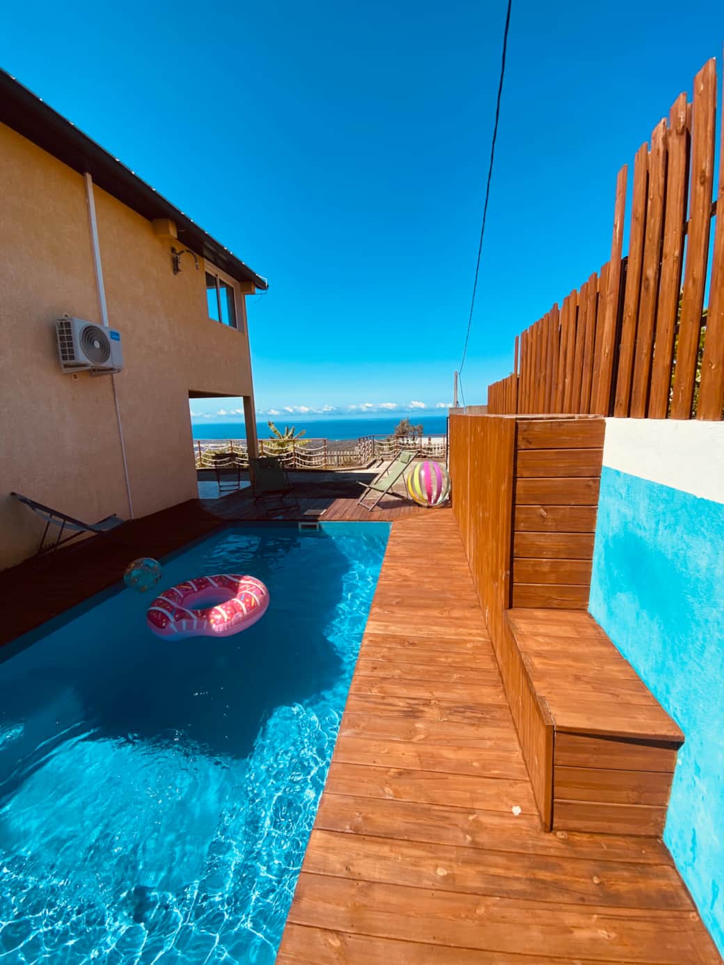 Piscine - La Caza Léo