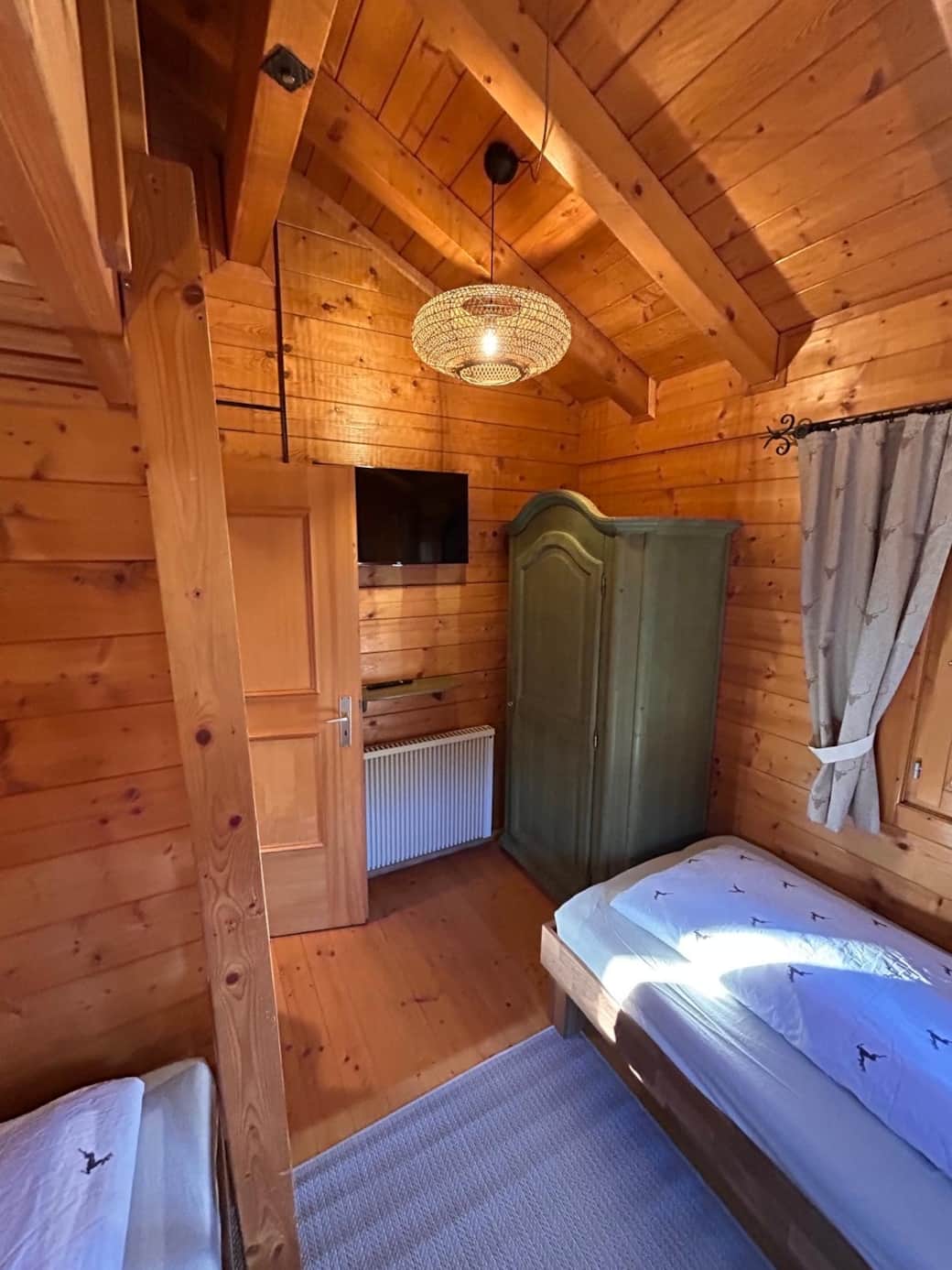 Schlafzimmer 2