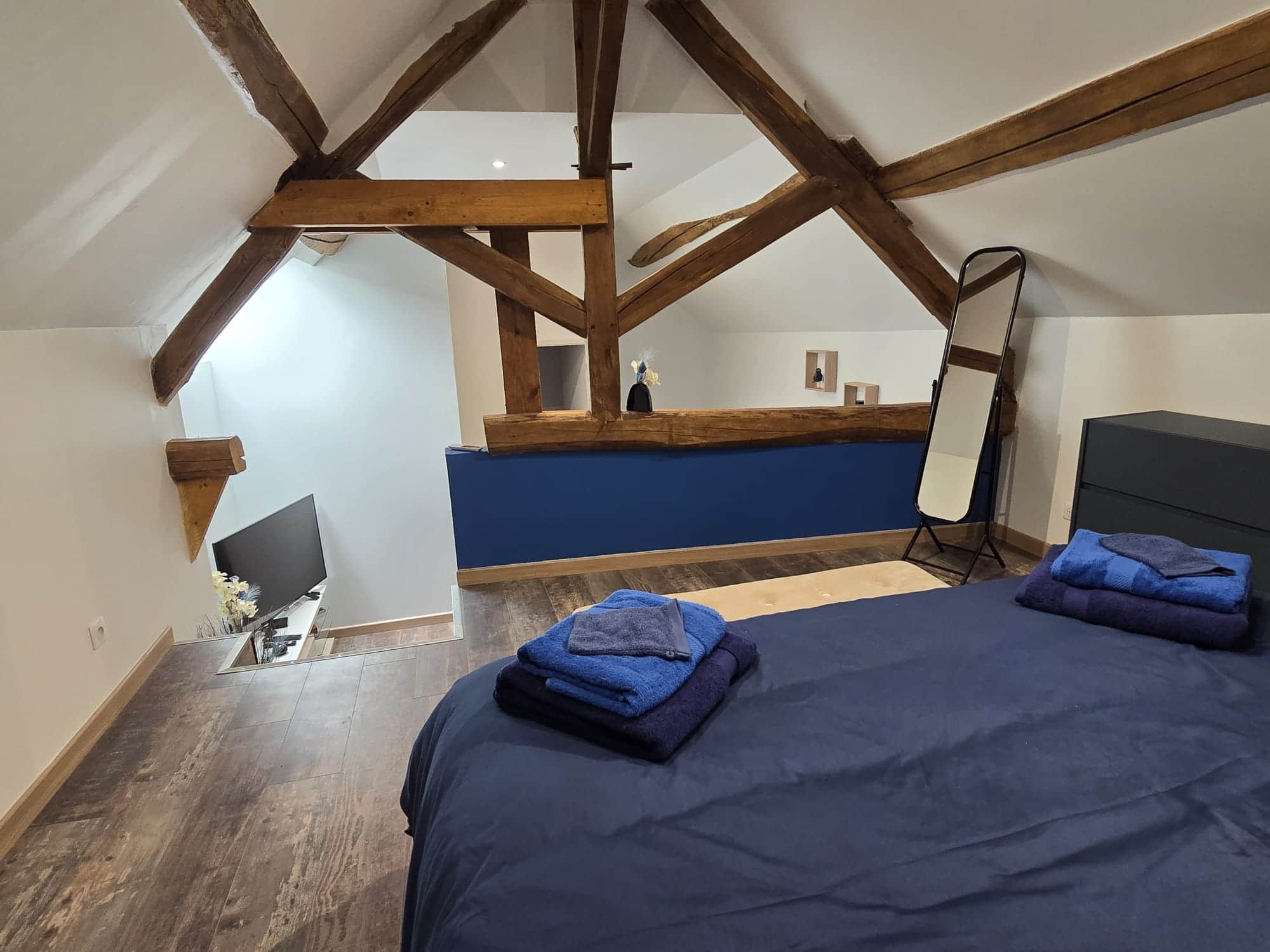 chambre fond.jpg chambre fond.jpg