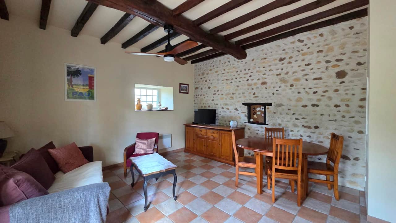 Salon, The Cottage gite, Gites de Bernet, Monein, Pyrenees Atlantiques, France