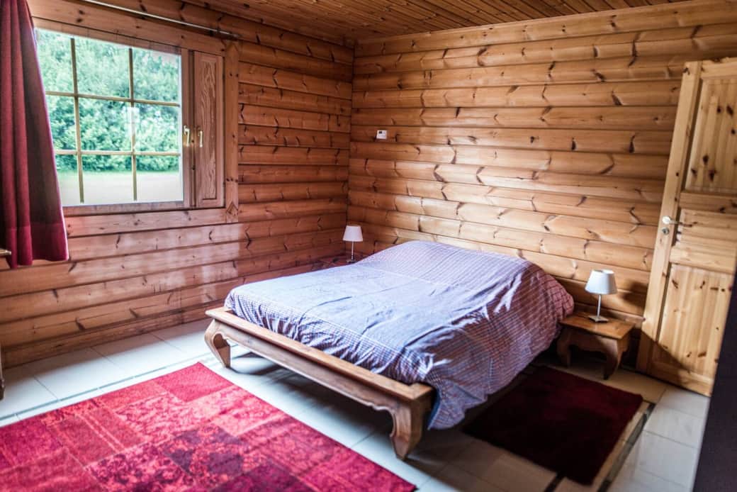 RDC - Chambre 2pers. (Photo 1/2)
Lit 160 'Keen size'. RDC - Chambre 2pers. (Photo 1/2)
Lit 160 'Keen size'.