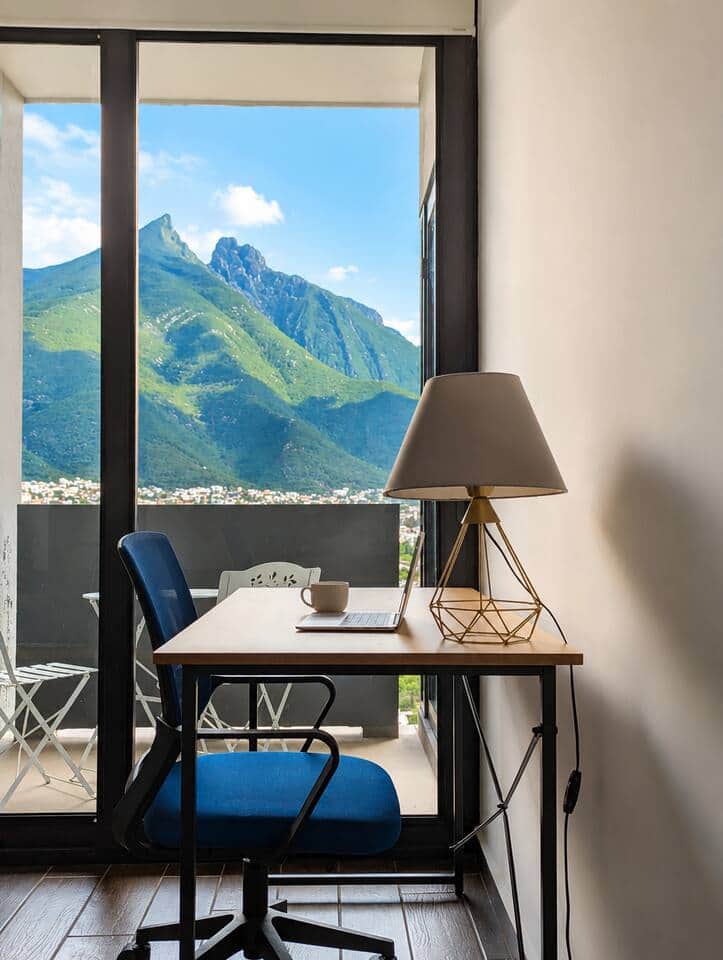 Comfortable workspace, and an inspiring mountain view right from the desk. A quiet, scenic spot for remote work, reading, or planning the day while enjoying Monterrey’s iconic landscape. Comfortable workspace, and an inspiring mountain view right from the desk. A quiet, scenic spot for remote work, reading, or planning the day while enjoying Monterrey’s iconic landscape.