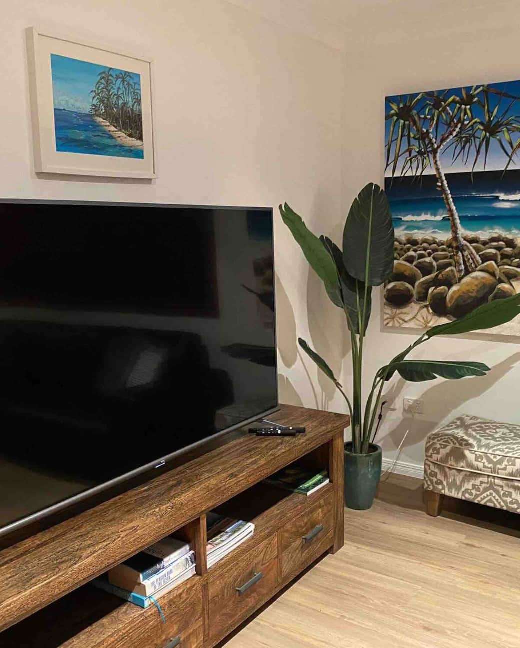 Huge TV for all your streaming channels