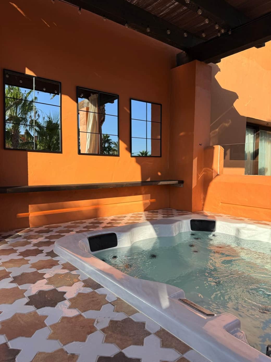 Jacuzzi