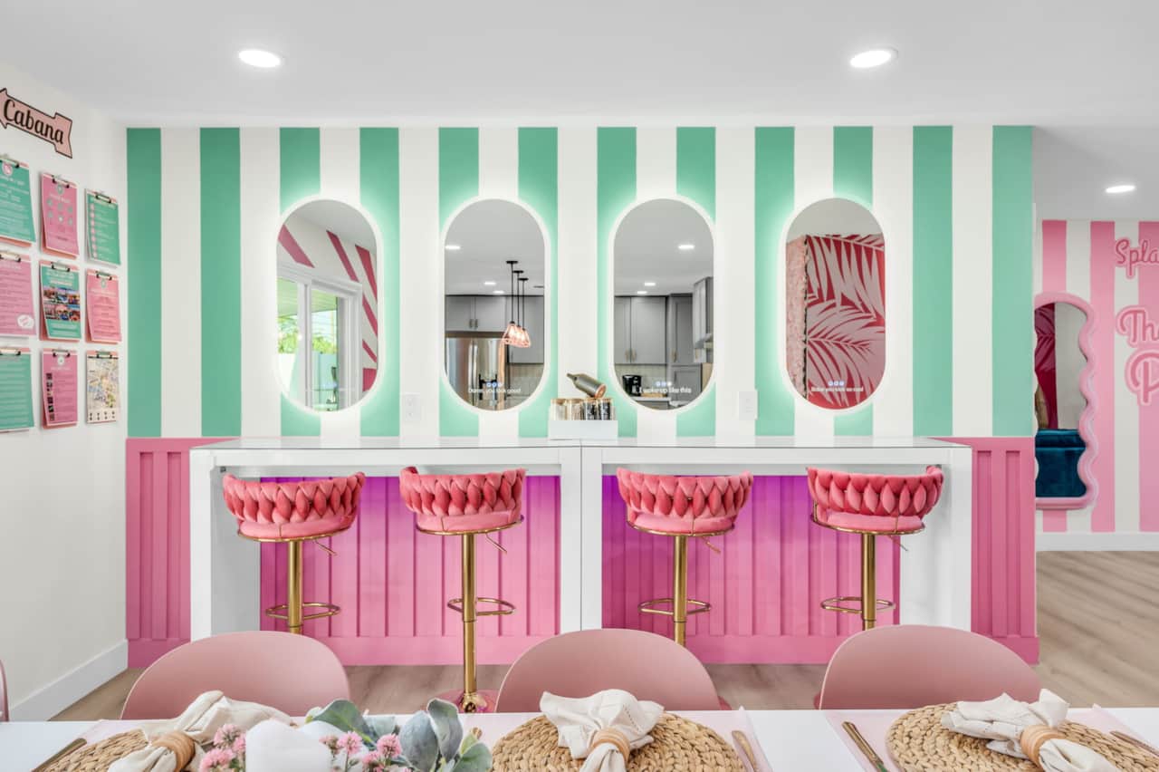 Beauty Bar - A Splash House Signature!