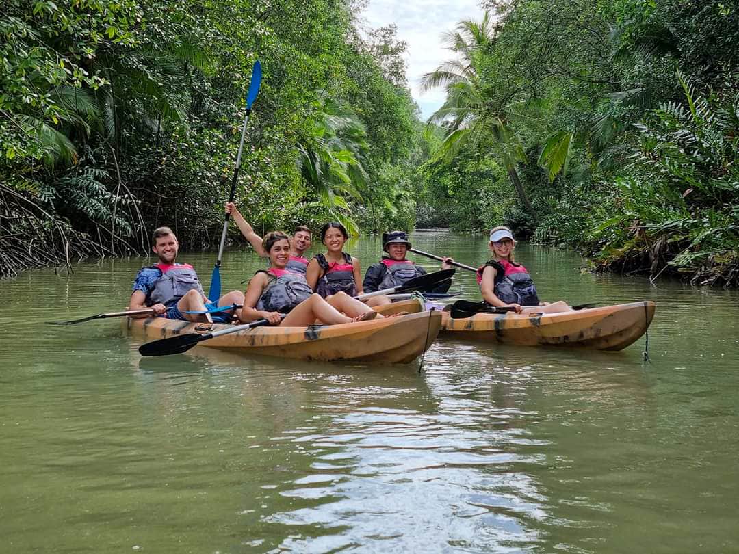 Damas Island Tour 