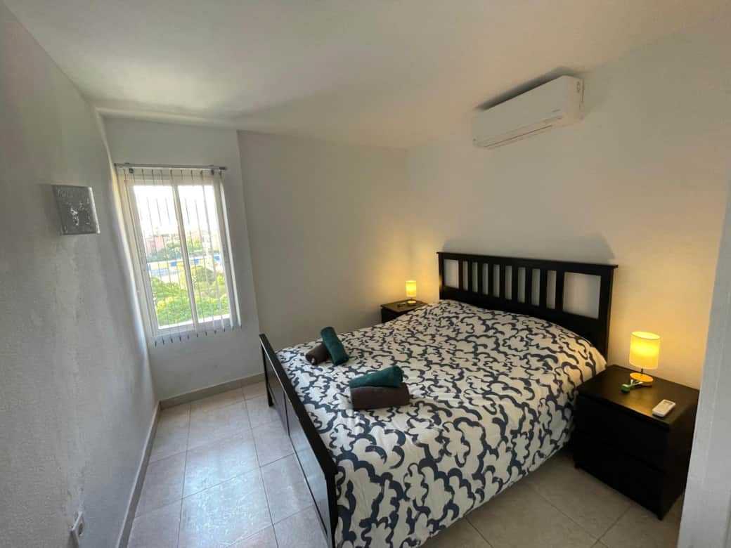 Bedroom with double bed