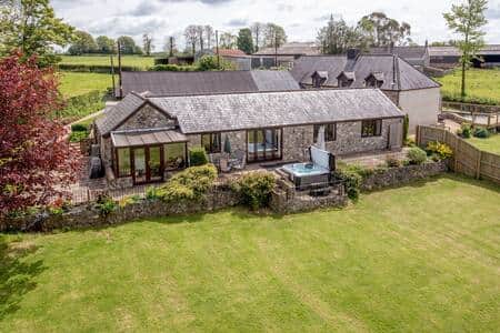 Holgates Cottage