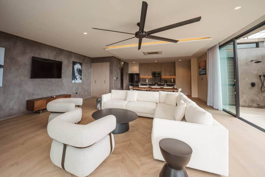 Living Area Living Area