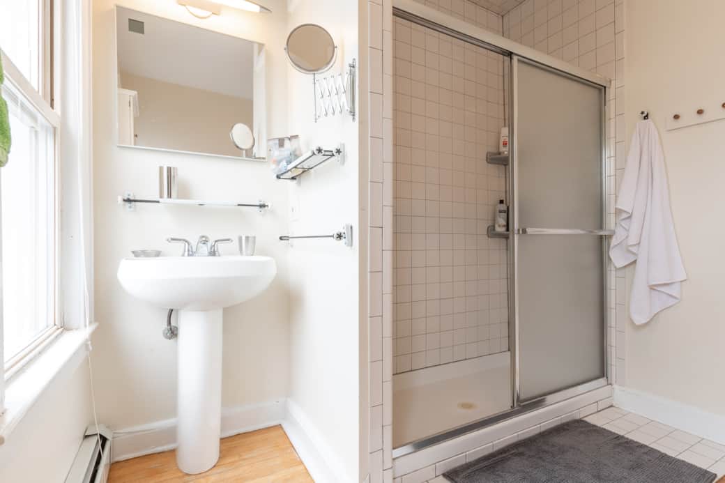 Bathroom, adjacent to the master bedroom.