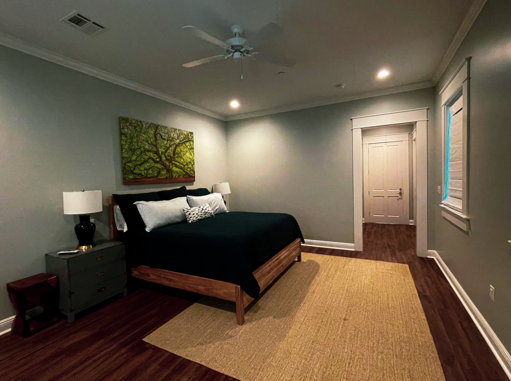 King Suite 5 Interior King Suite 5 Interior