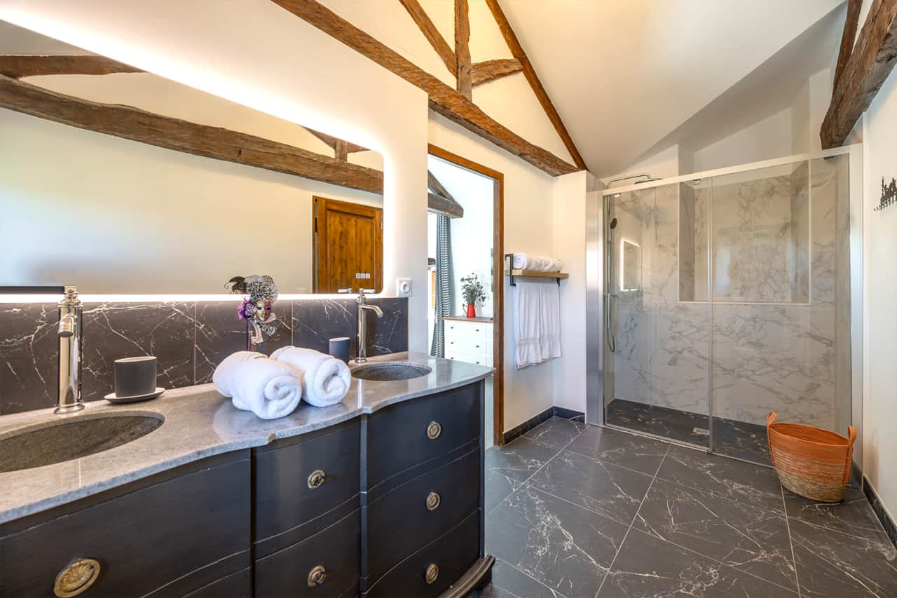 Salle d'Eau Chambres connectées