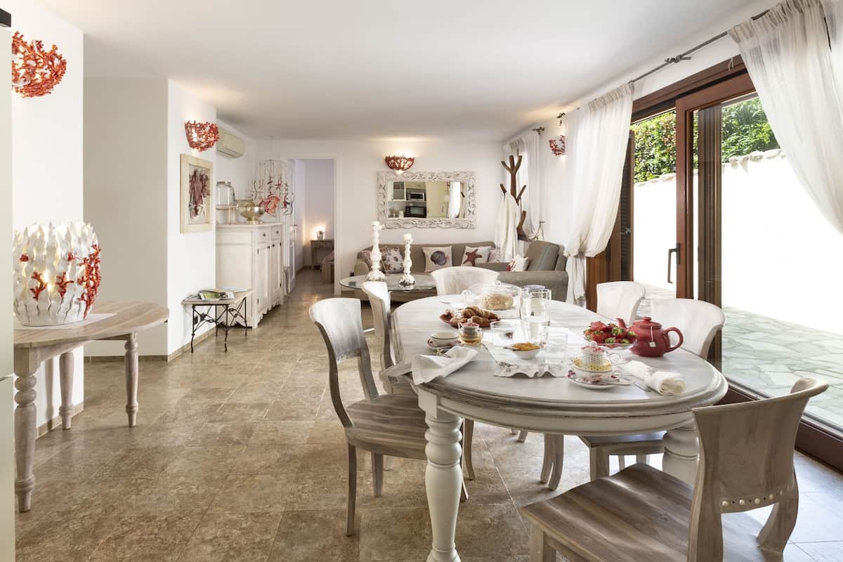Sala da pranzo situata al piano inferiore.