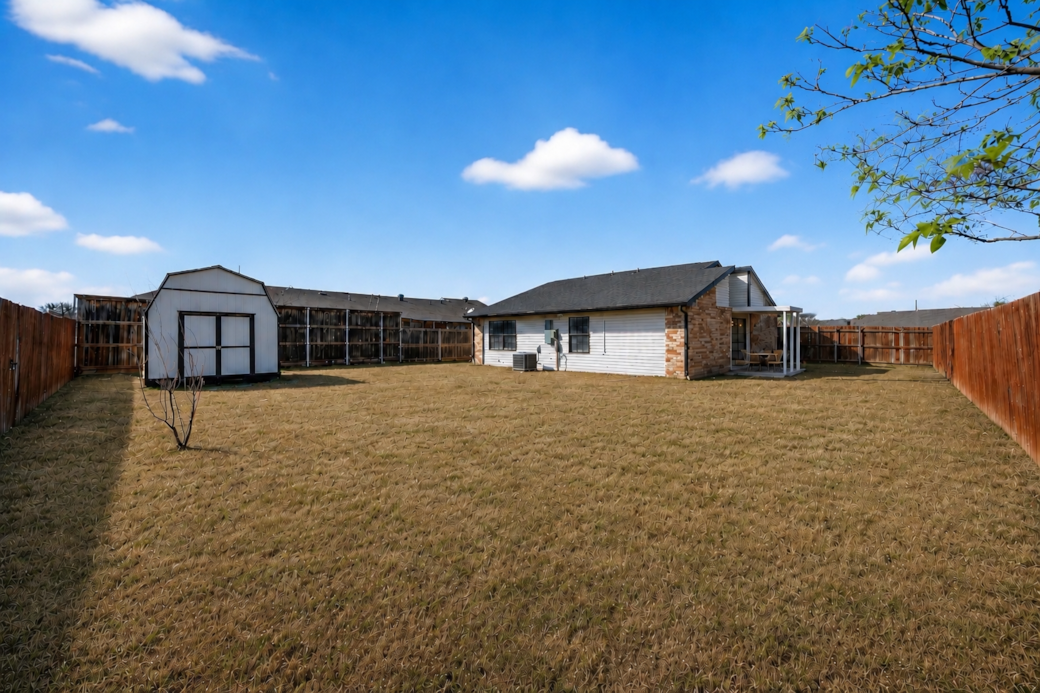 Spacious Backyard