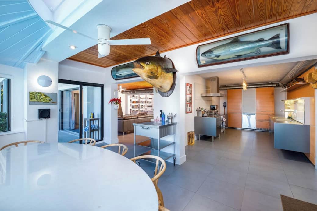 Dining Area Flows to Kitchen