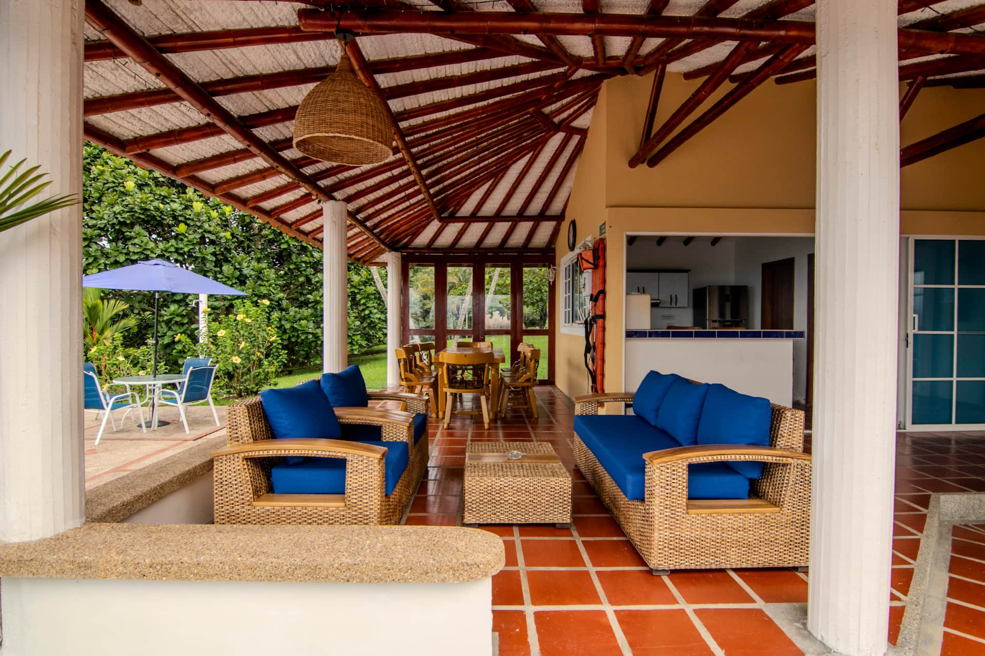 Sala de finca boutique en Caldas