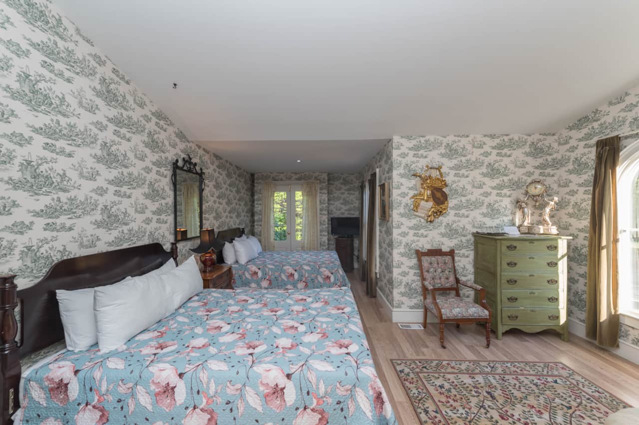 Rose Room